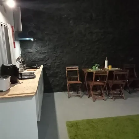 Appartement Basaltic House Pedreira *