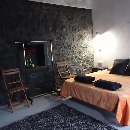 Basaltic House Pedreira Nordeste (Azores)