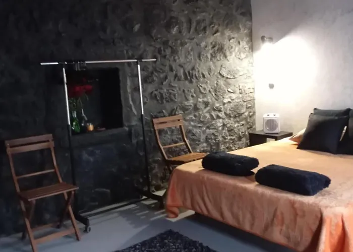 Basaltic House Pedreira Nordeste (Azores)