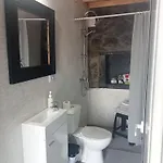 Basaltic House Pedreira