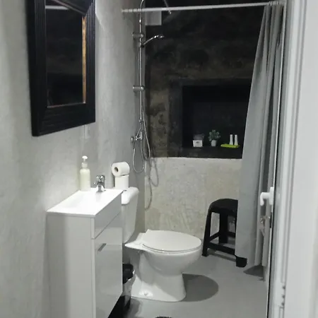 Apartment Basaltic House Pedreira *