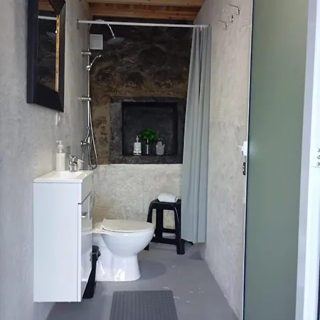 Basaltic House Pedreira