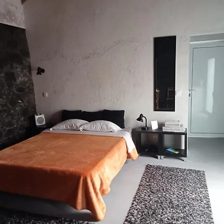 Basaltic House Pedreira * Nordeste (Azores)
