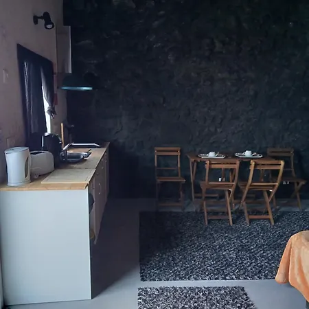 Basaltic House Pedreira Nordeste (Azores)